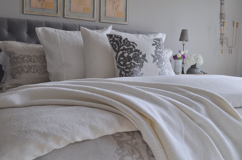 Bedroom Bed with Tufted Headboard, Linen Bedding, Gray and White