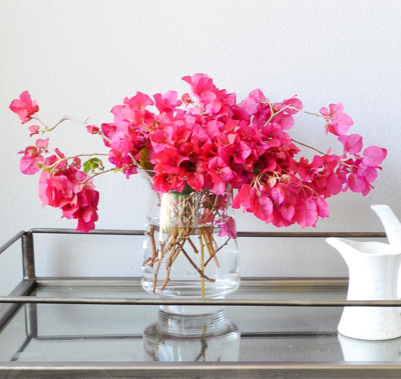 How to Decorate with a Glass Vase-1-3