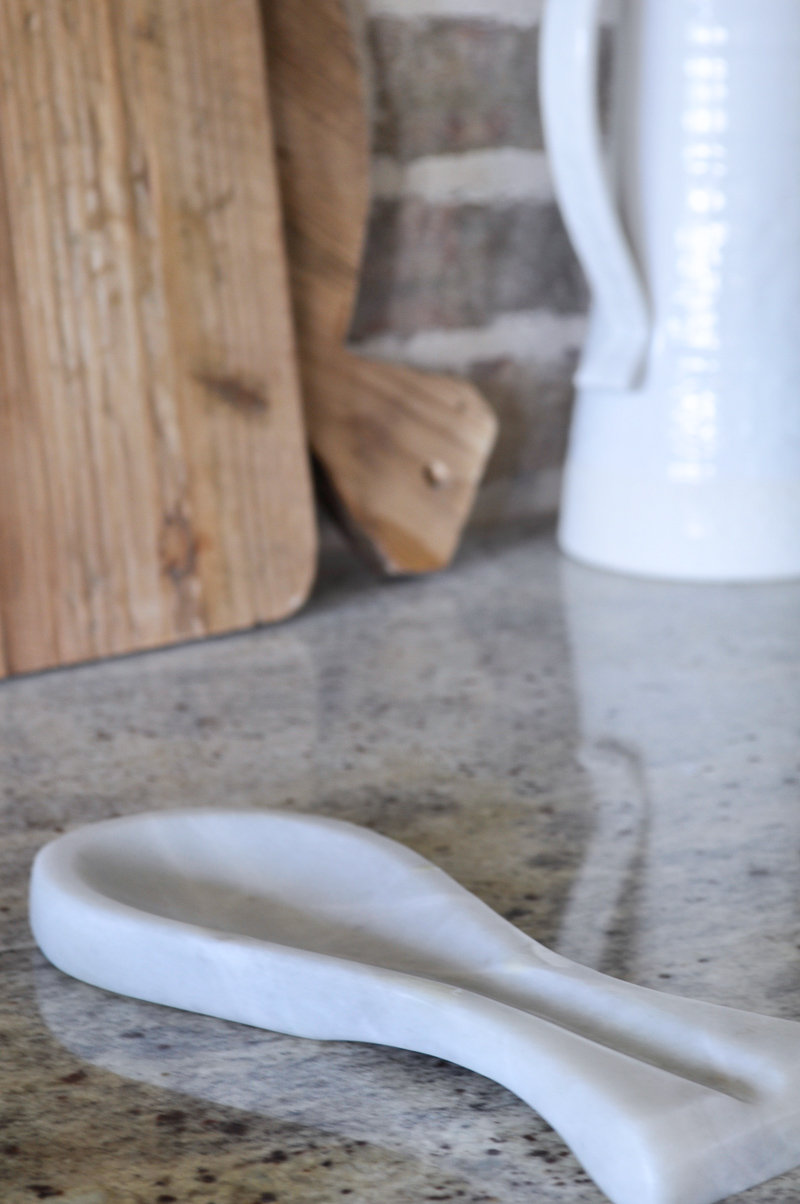 Kitchen Counters Essentials Marble Spoon Holder