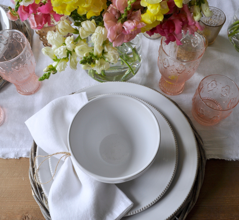 Spring Place Setting in White Pink and Yellow