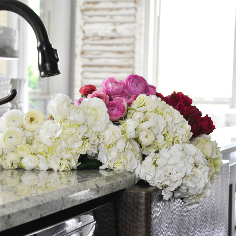 Fresh Flowers Each Week? Absolutely!