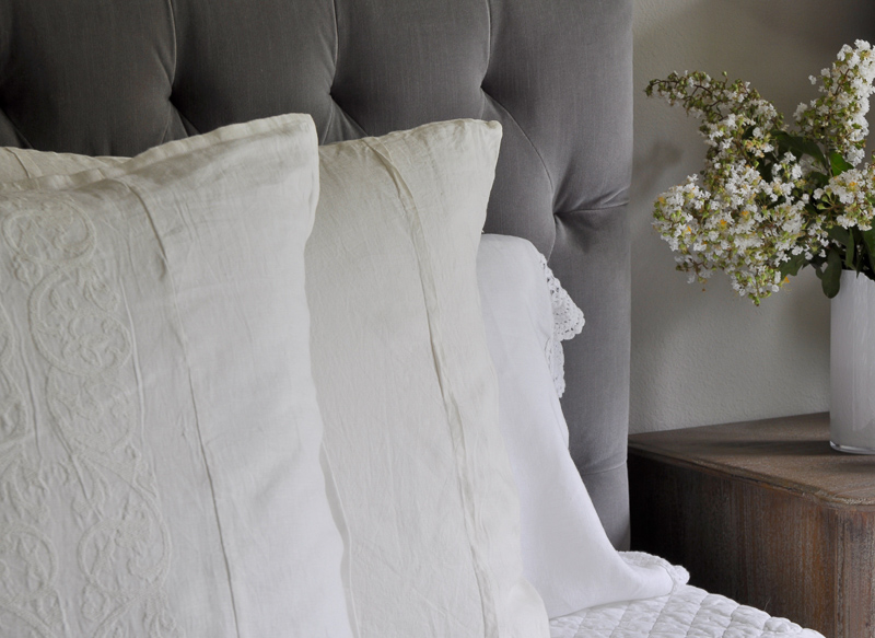 detailed white linen bed pillows how to make a bed