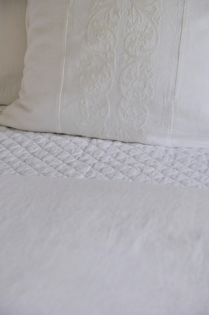 white bedding details