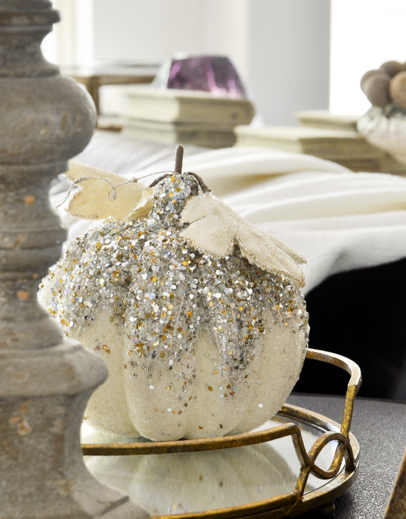 beautiful-cream-colored-pumpkin-white-glitter-z-gallery_