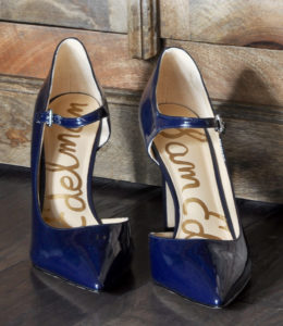 gorgeous-blue-patent-leather-pumps-perfect-for-date-night-navy-patent-leather-pumps