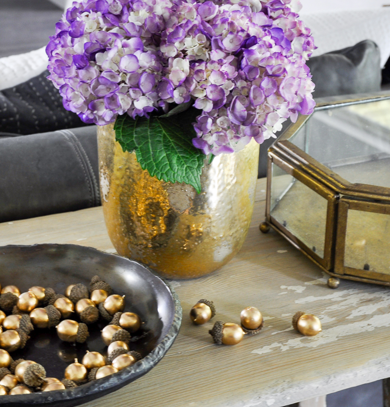 how-to-decorate-sofa-table-for-fall-pottery-barn-acorns-2