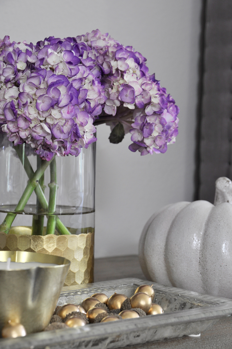 metallic-gold-and-purple-accents-great-for-fall-decorating_