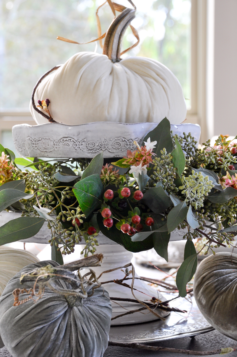 beautiful-white-velvet-pumpkin-vignette