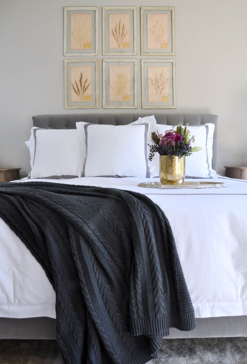 elegant-bedroom-gray-and-white-hotel-bedding