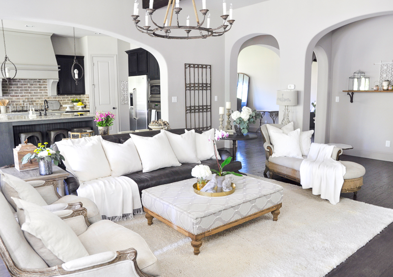 family-room-with-upholstered-ottoman-so-cozy