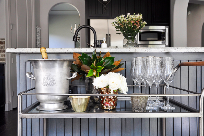 how-to-style-a-bar-cart-beautiful-for-holidays