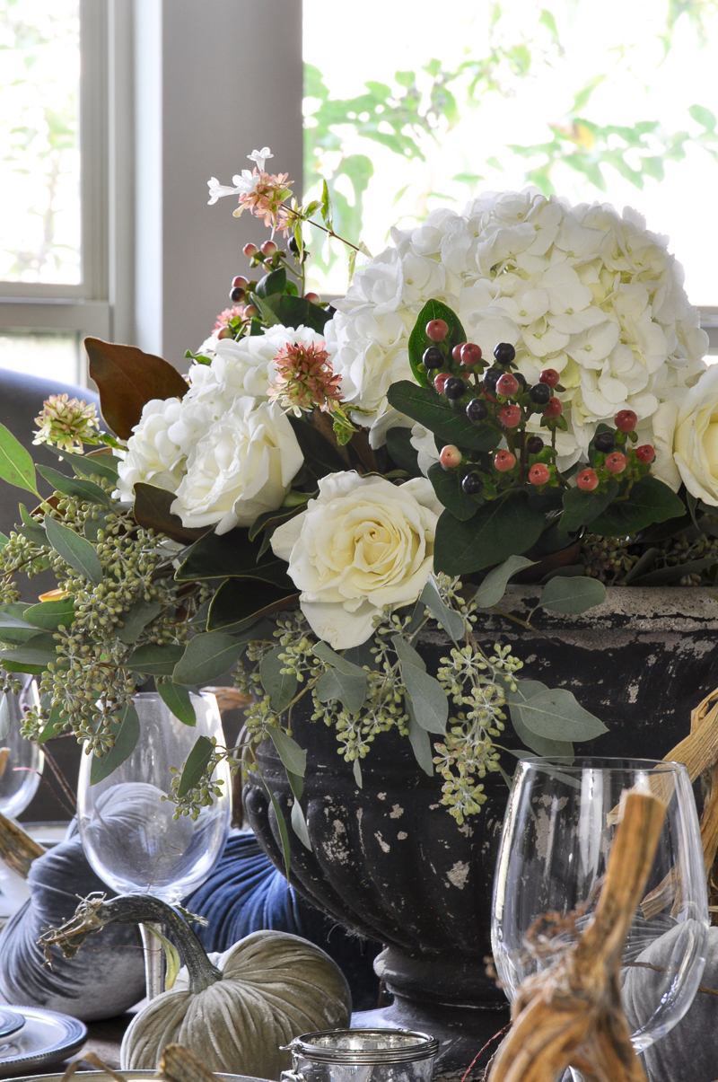 pumpkins-and-flowers-for-a-fall-centerpiece