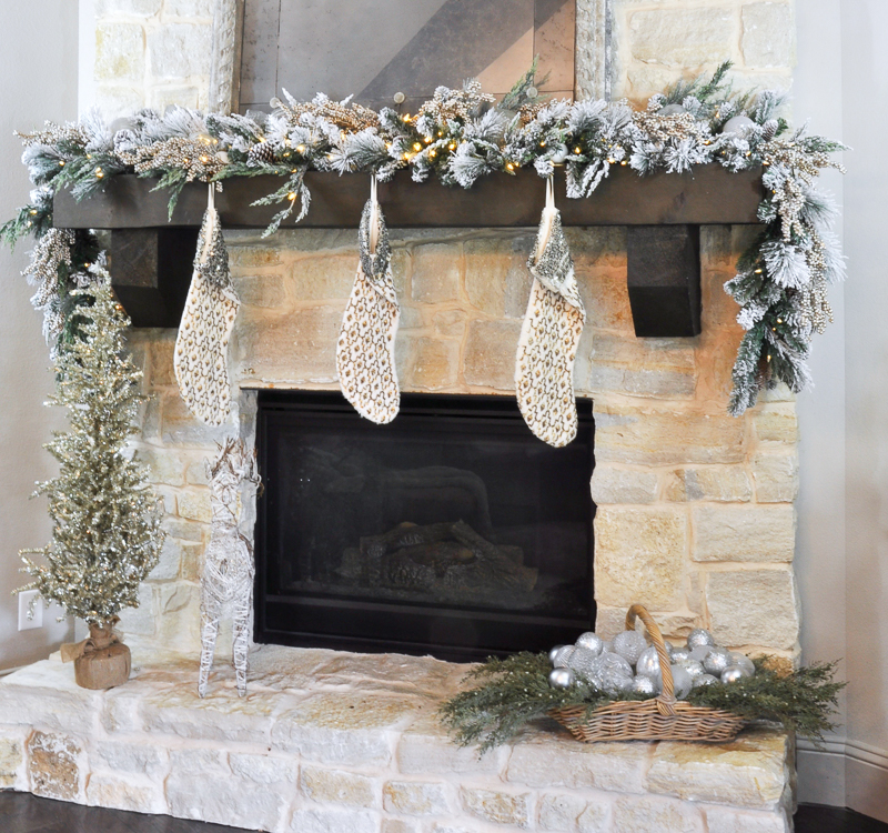 hearth-and-mantle-decorated-for-the-christmas-holiday_