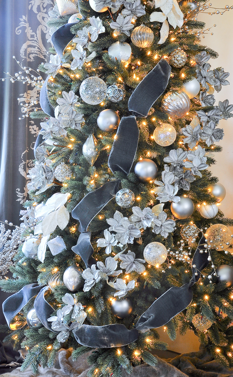 elegant-christmas-tree-2