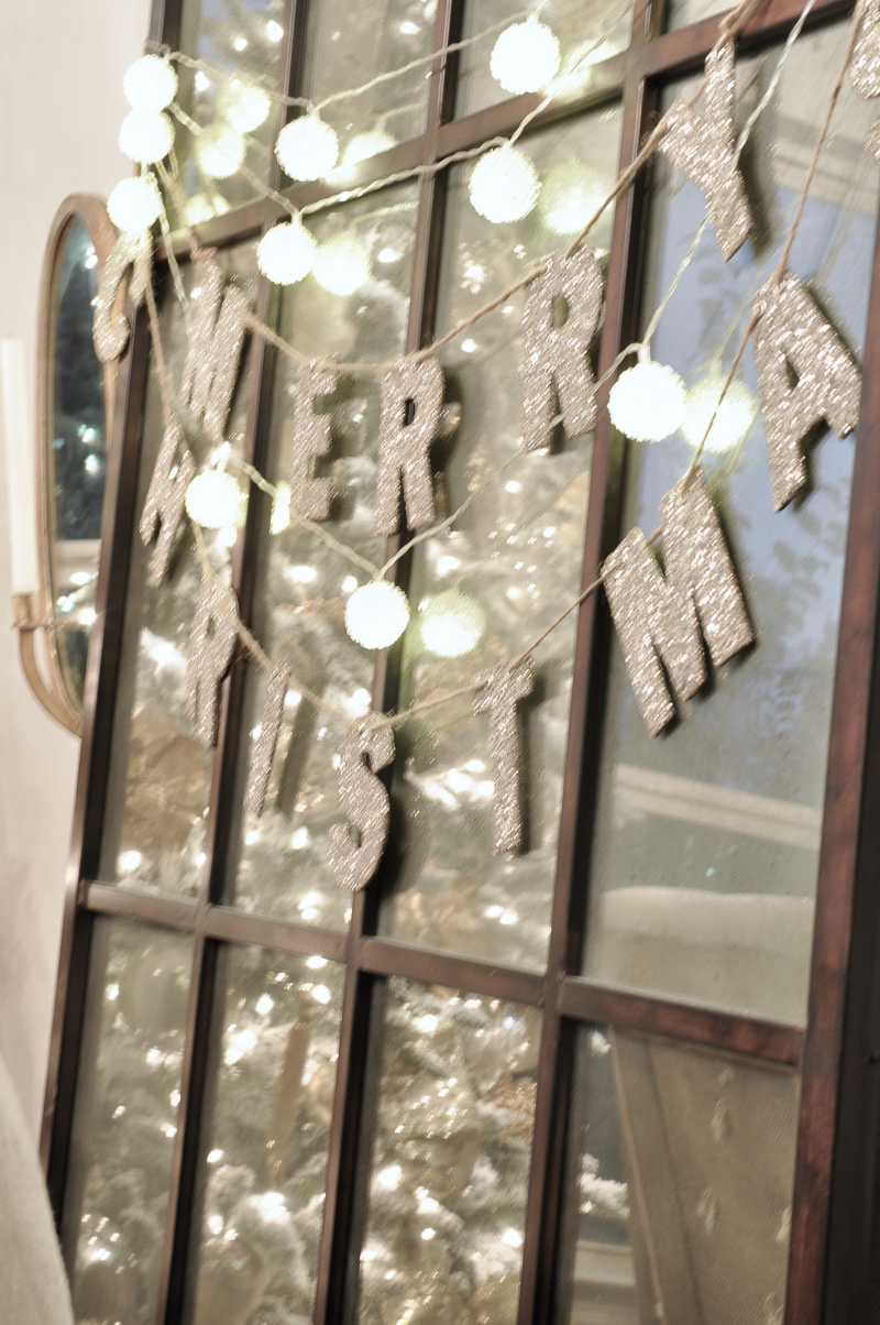 pretty-anthropologie-christmas-lights-on-mirror