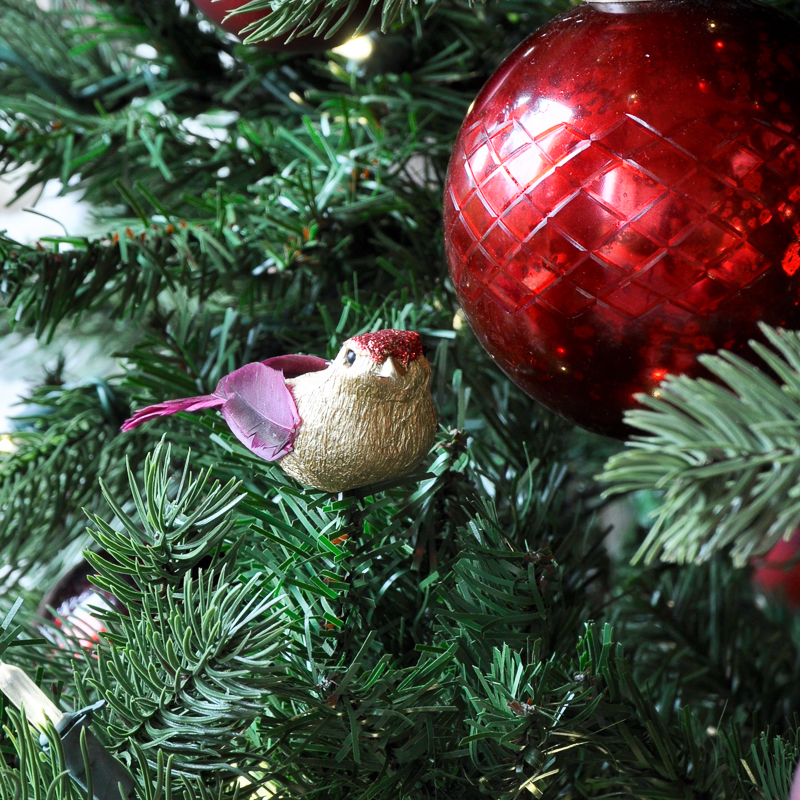 pretty-red-bird-ornament_