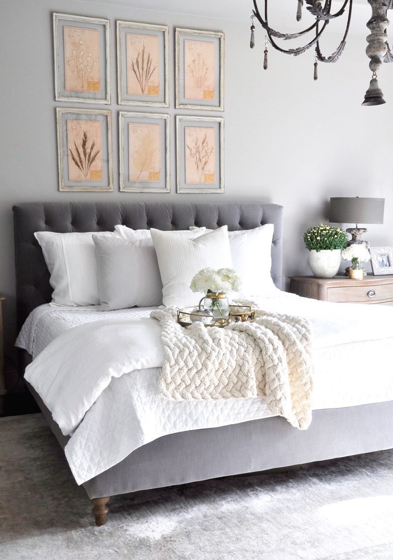 gray-and-white-bedroom-so-beautiful