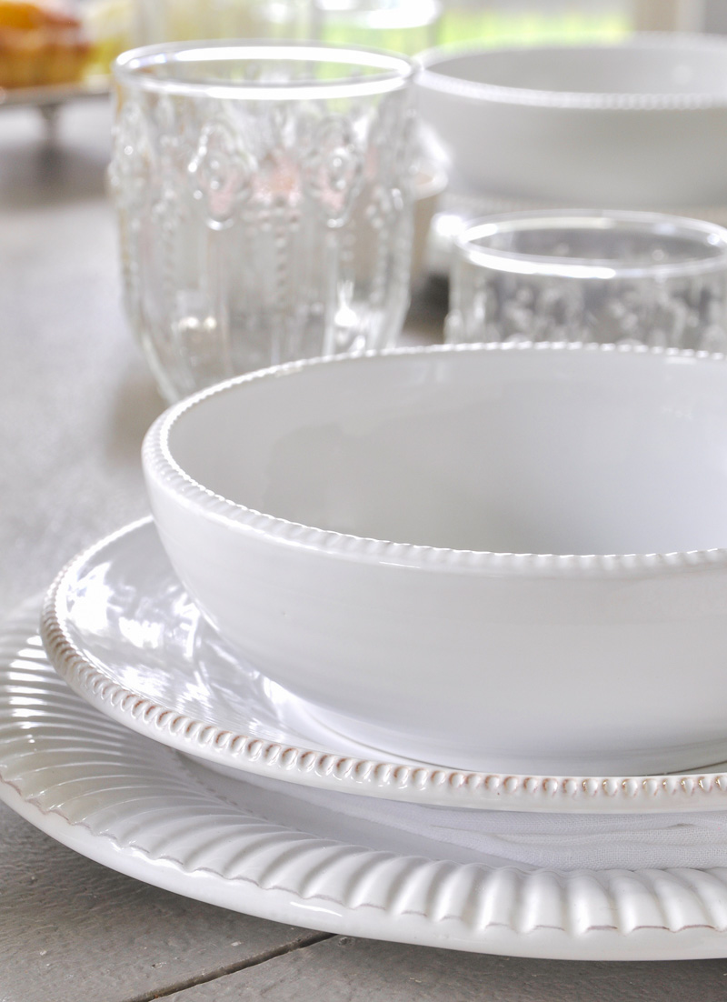 dinnerware and glassware 