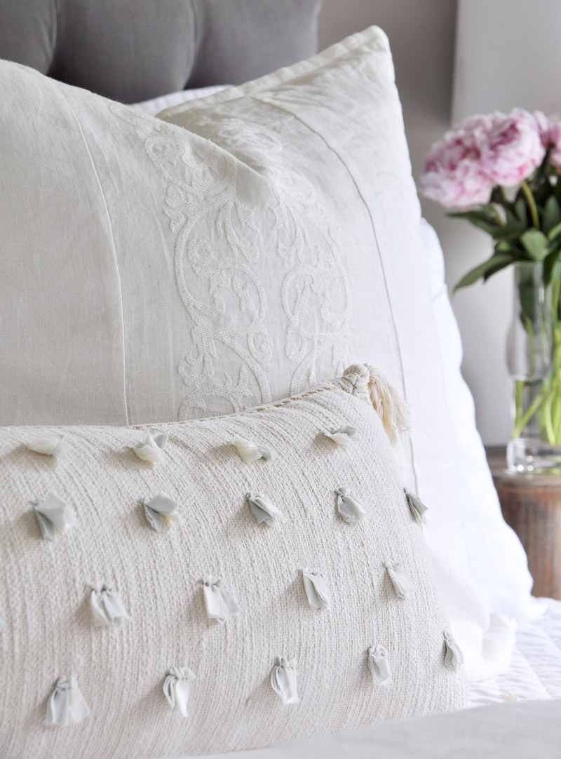 Beautiful white bedding pillow details