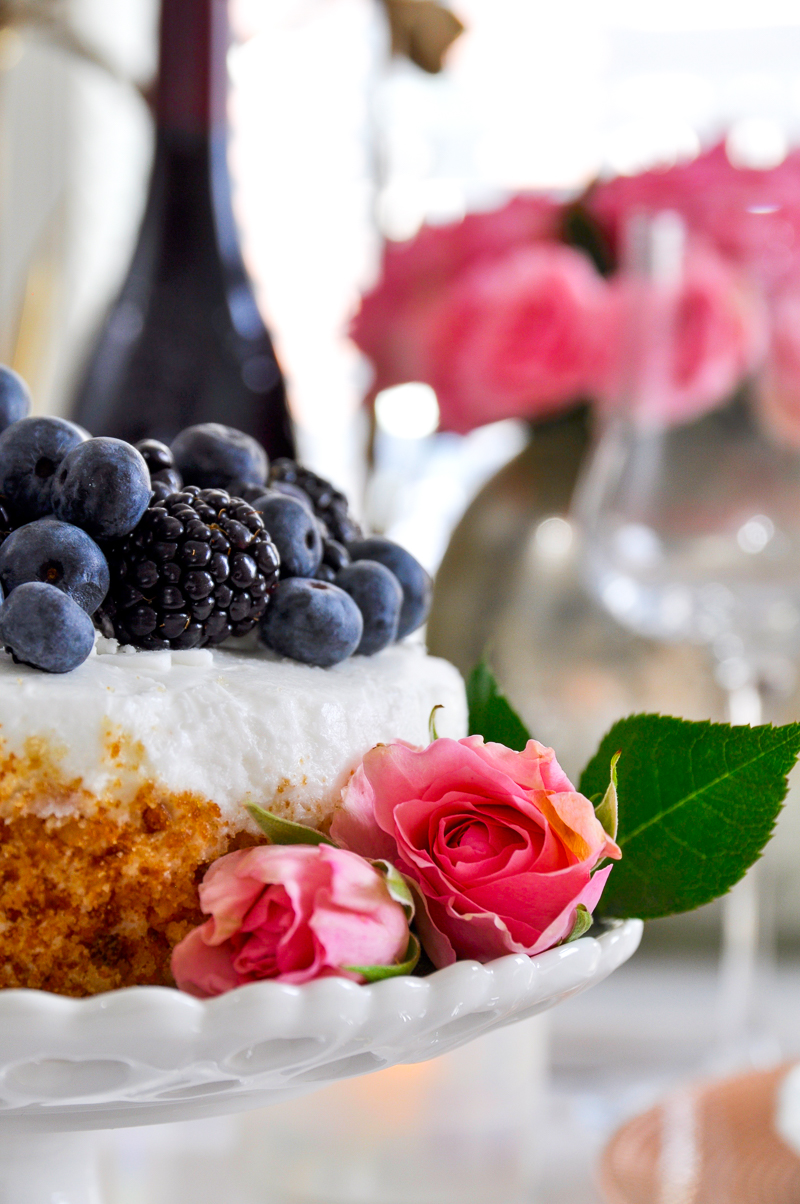 beautiful valentines cake with berries and roses