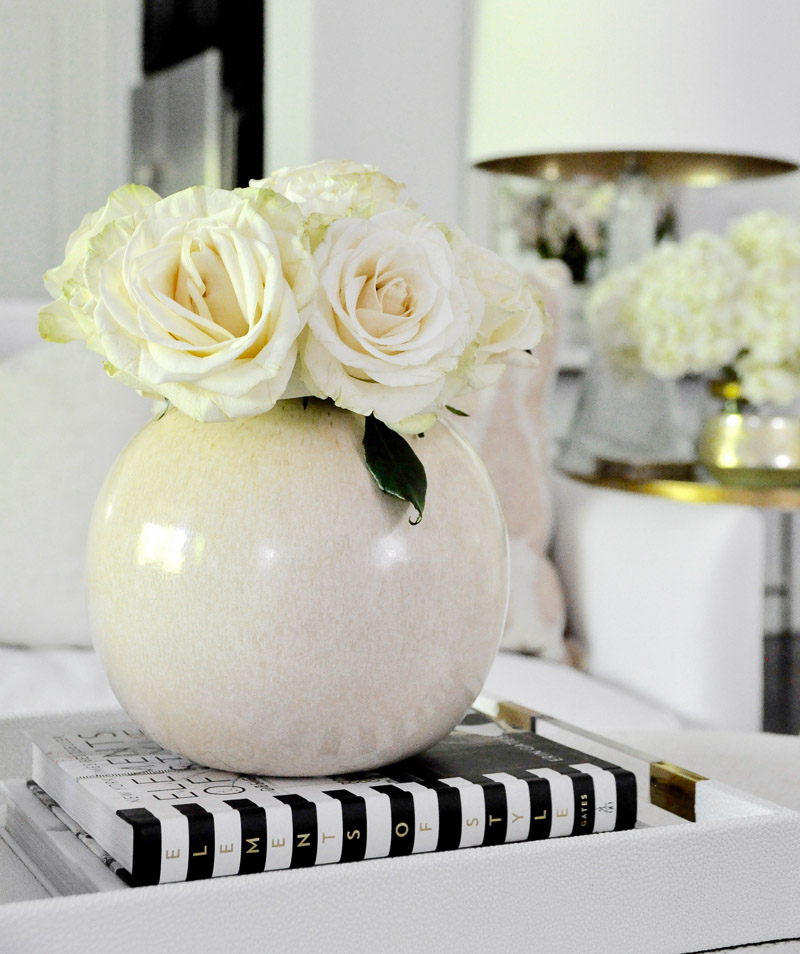 round vase roses home accessories 