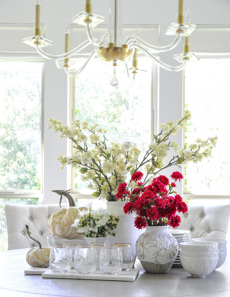 Breakfast table fall centerpiece