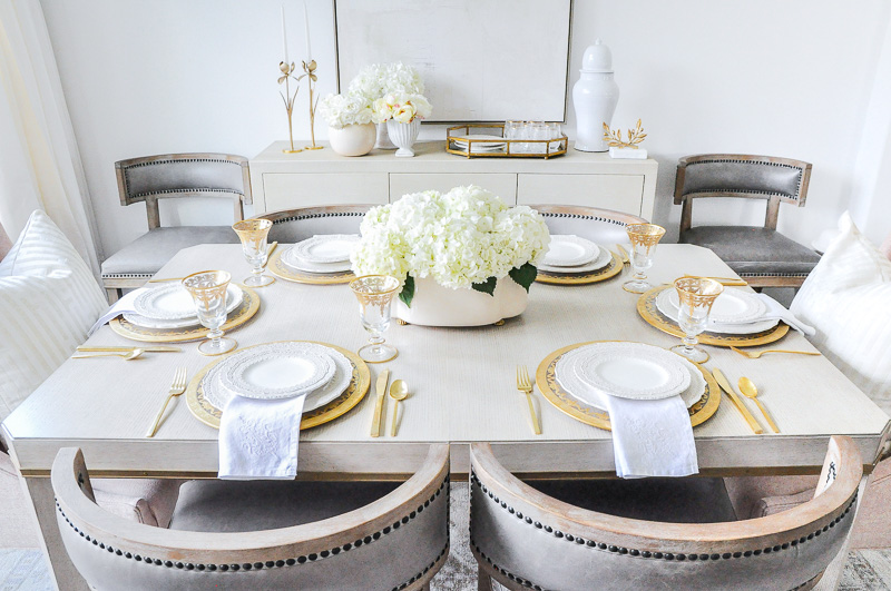 Elegant dining table set