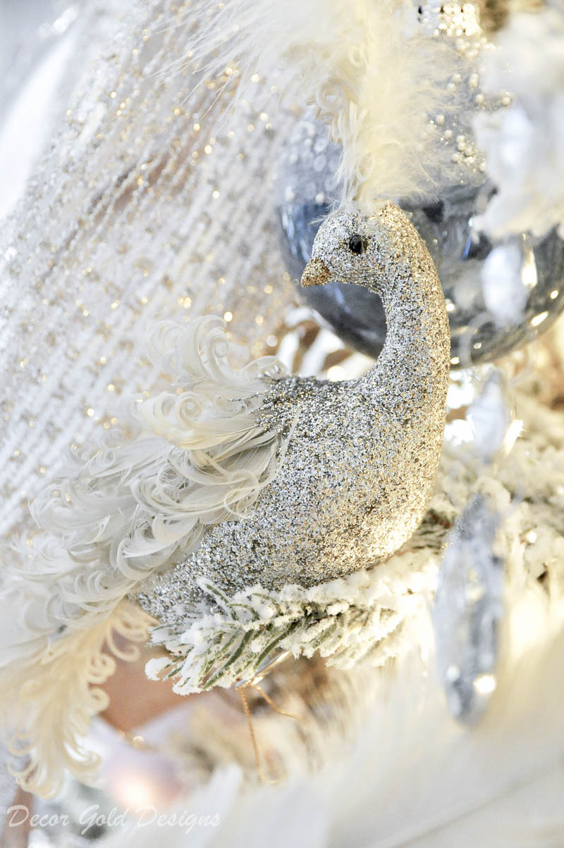 Gorgeous bird Christmas tree ornament