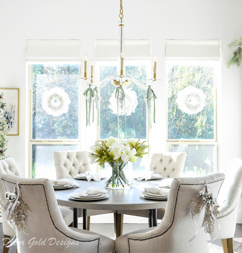 Christmas home tour breakfast nook