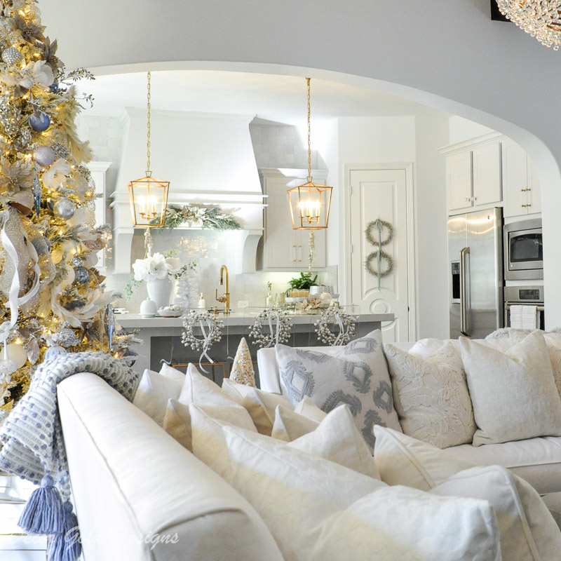 Simply Christmas Home Tour