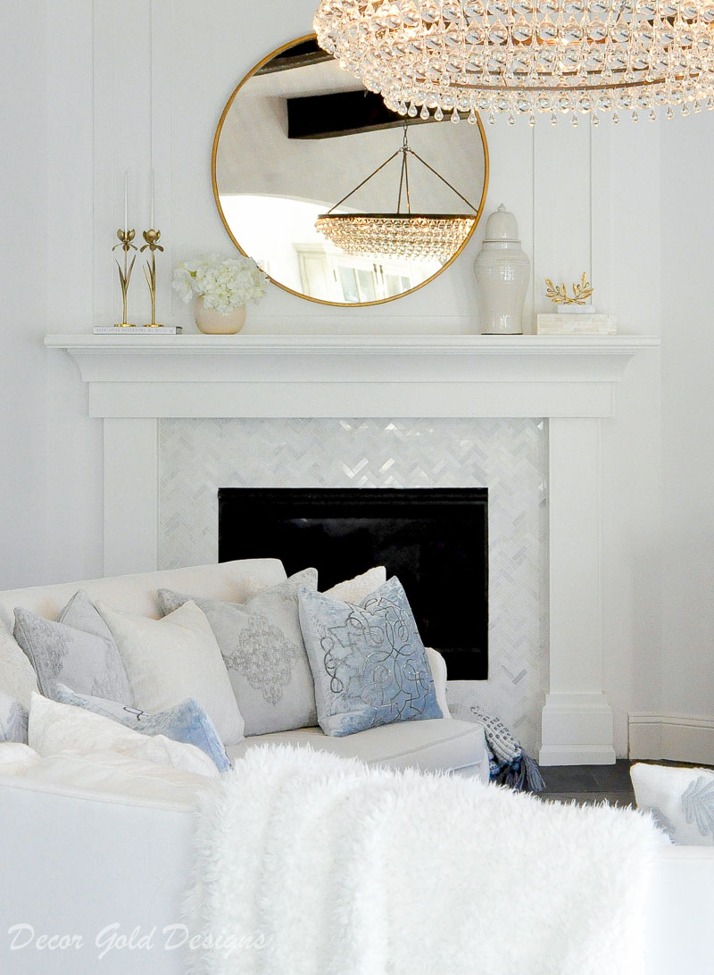 Beautiful fireplace mantel white trim moulding