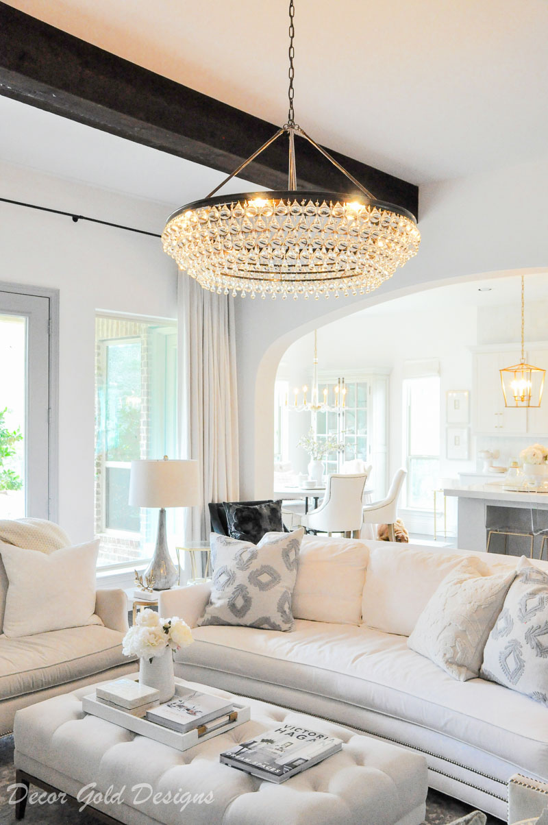 living room chandelier glamorous