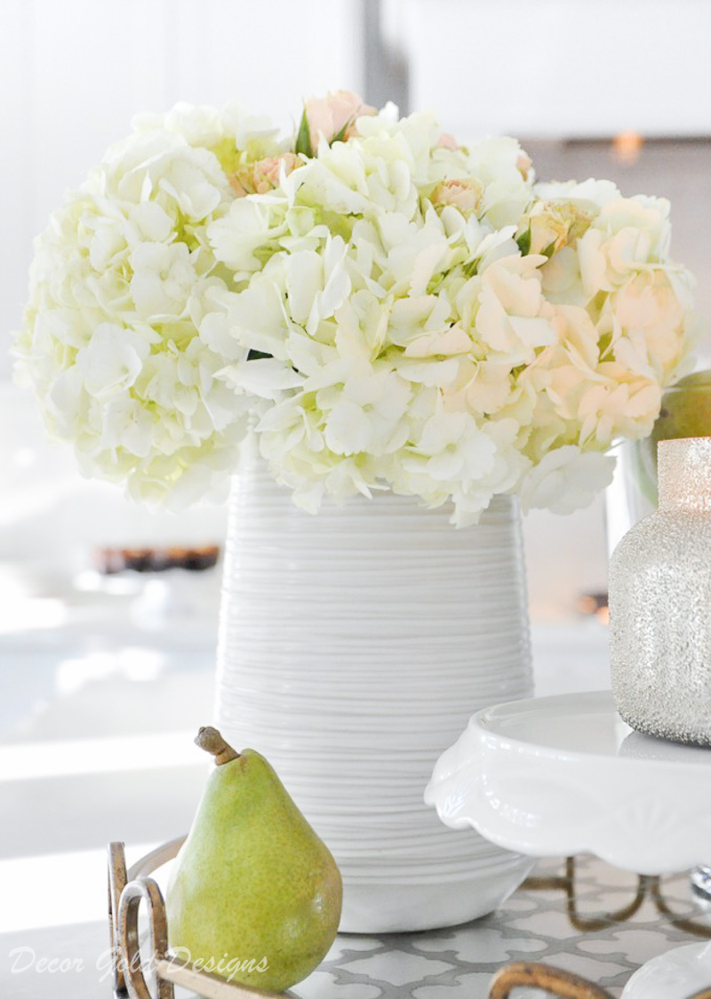 kitchen countertop styling ideas vase flowers