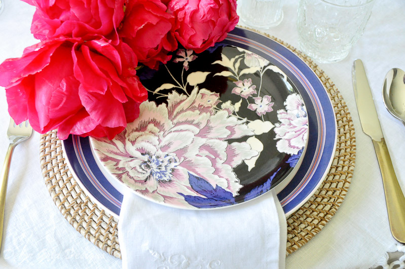 Wow your guests beautiful dinnerware