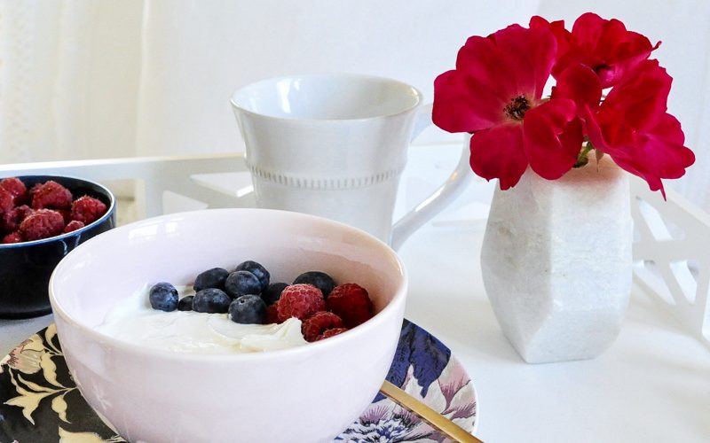 wow your guests breakfast bed