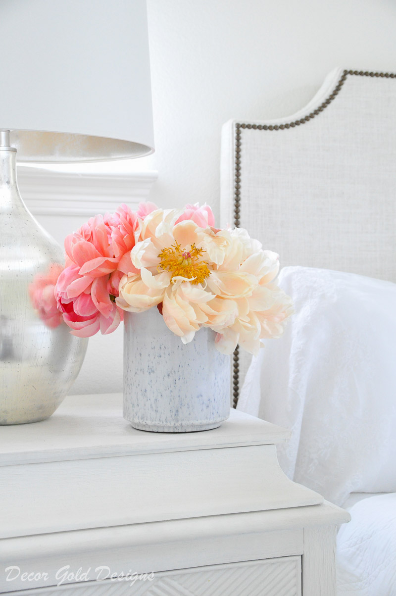 beautiful designer bedroom vase tray home accessory