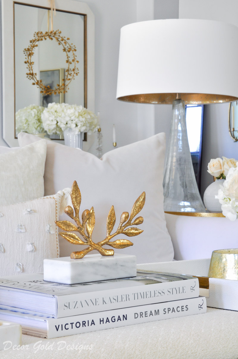 Coffee table styling white living room. 