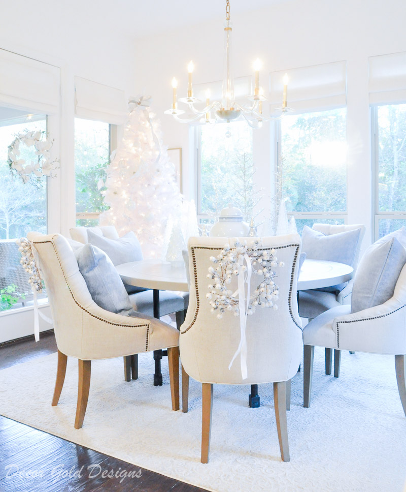 cheerful christmas kitchen breakfast nook