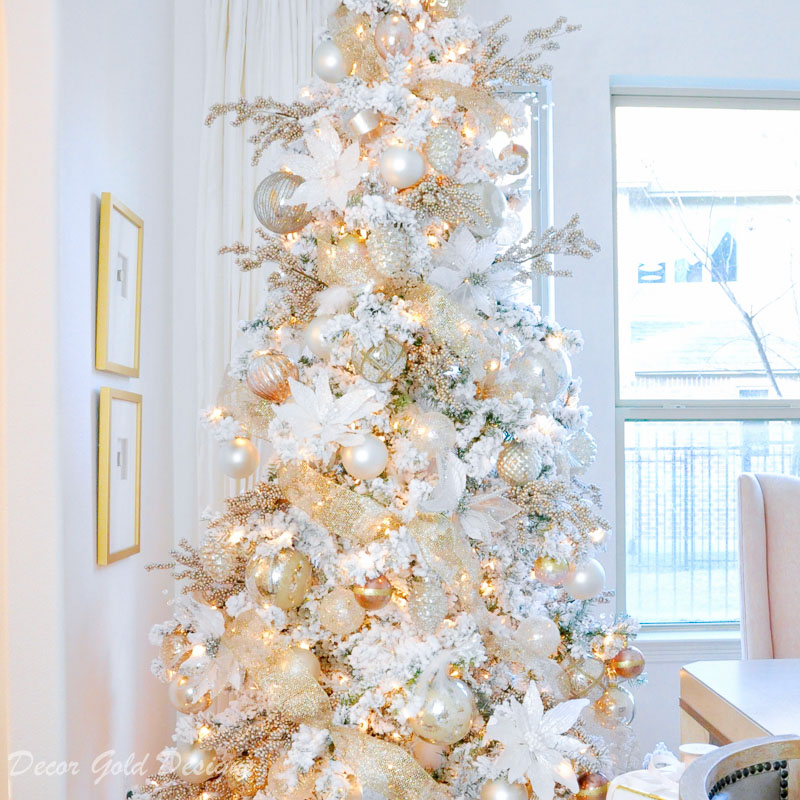 White And Gold Flowers For Christmas Tree - 15 Gold Poinsettia Flower ...