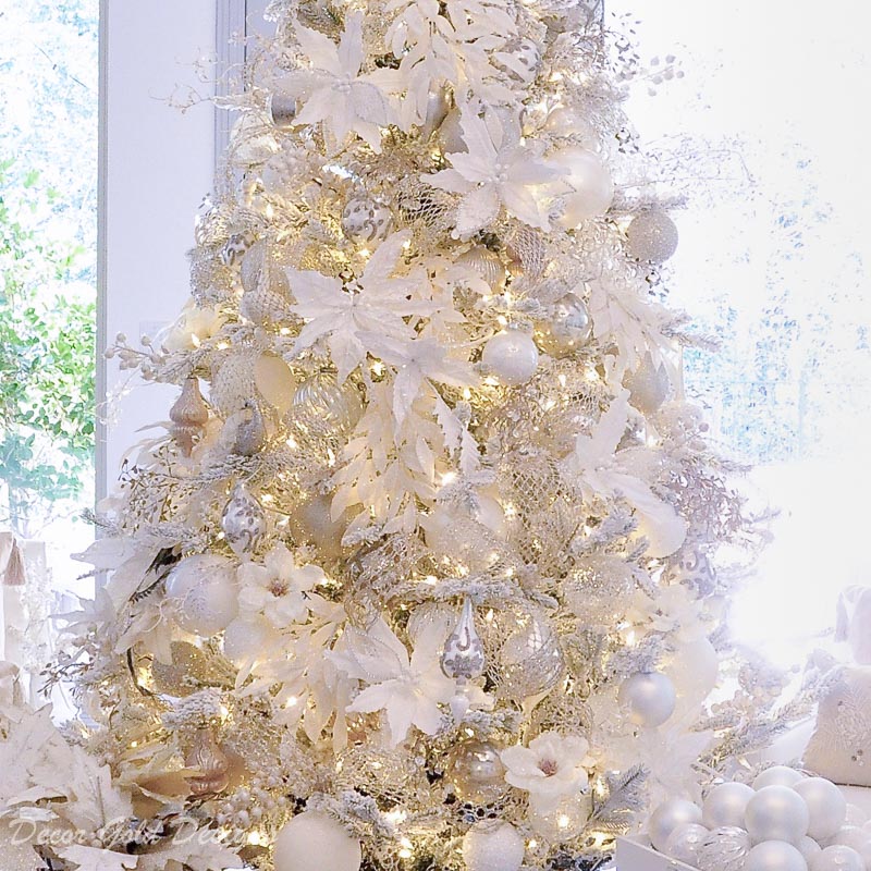 White Christmas living room flocked tree