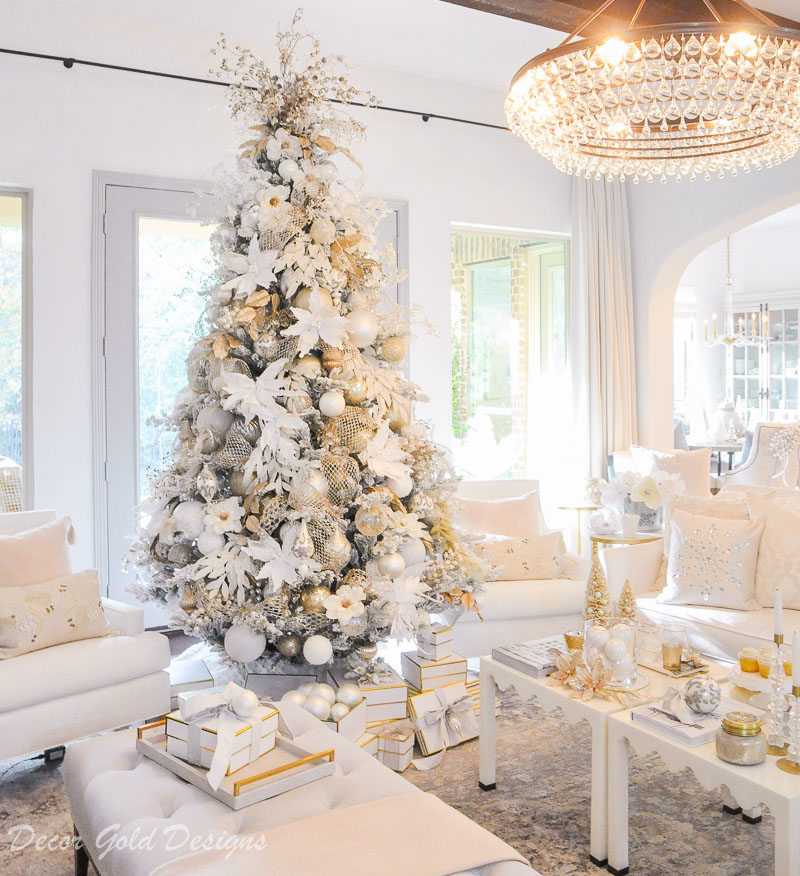 Bright White Christmas Living Room - Decor Gold Designs