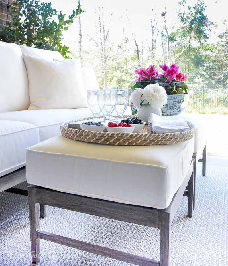 Spring ready patio ottoman rug