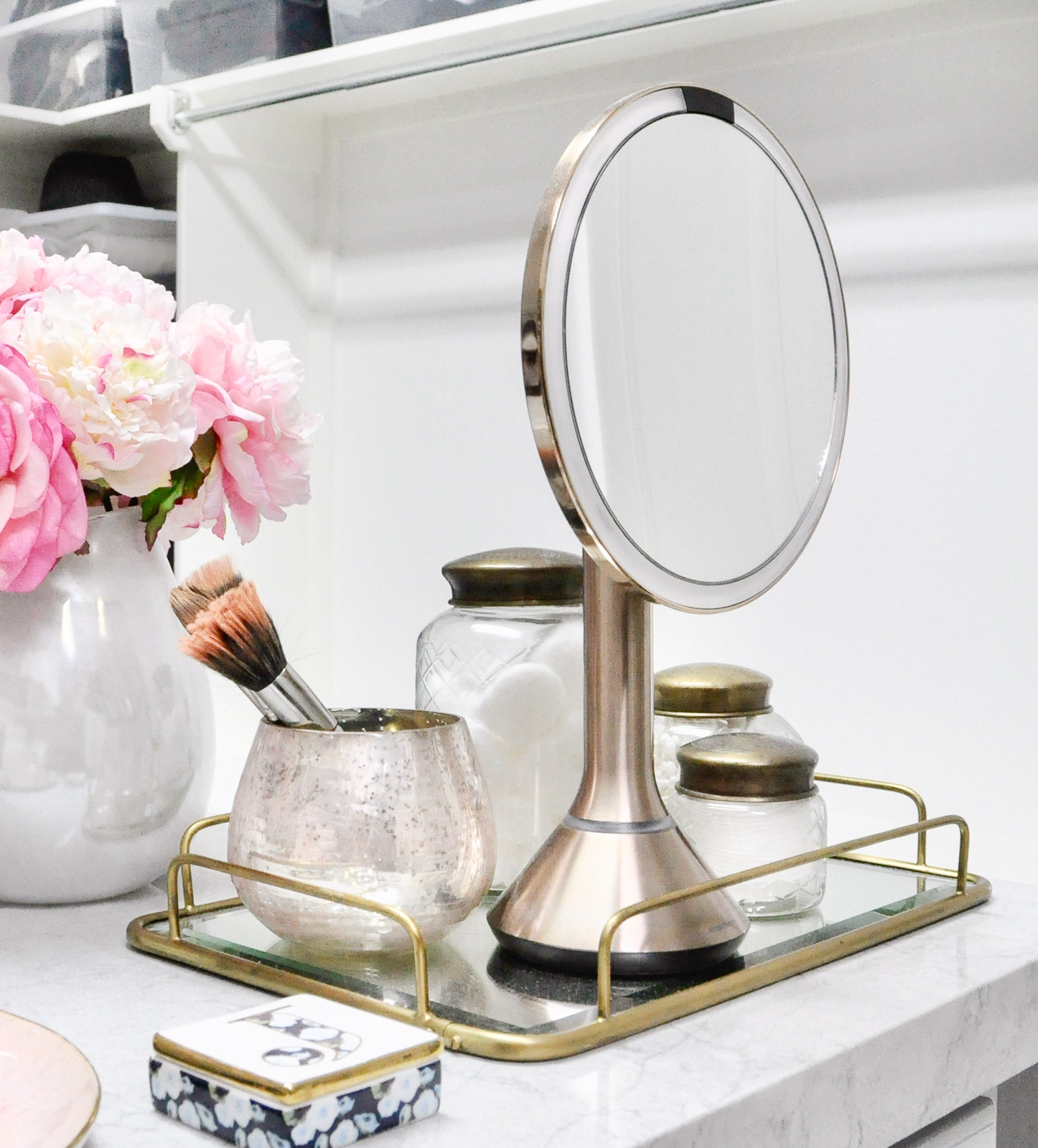 Create beautiful organized closet dresser top