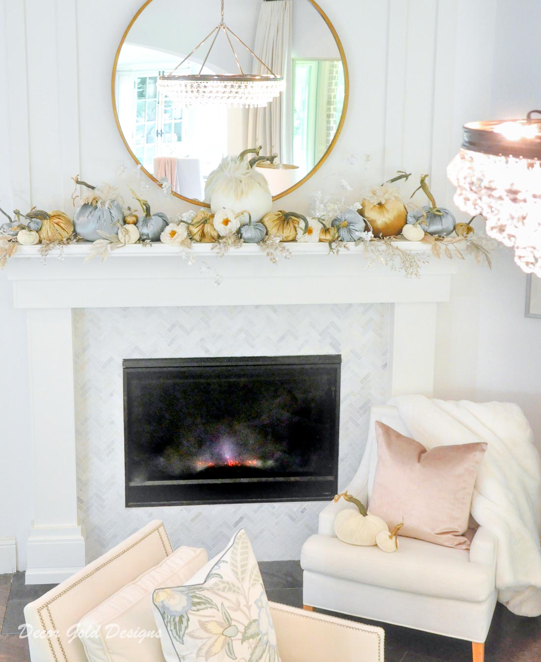 fall home tour living room mantel