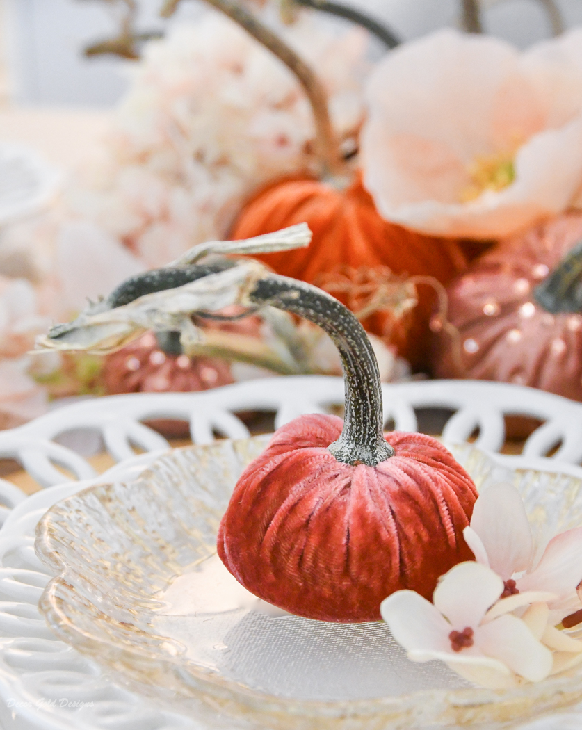 traditional fall pumpkin centerpiece