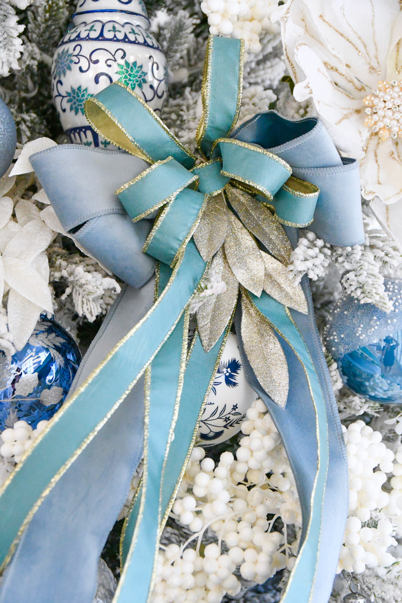 Timeless blue Christmas tree